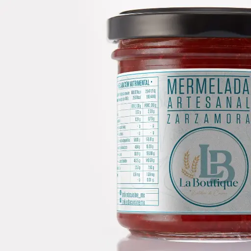 [00018] Blackberry jam